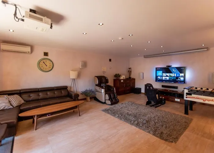 לינה וארוחת בוקר Pod Czantoria אוסטראון